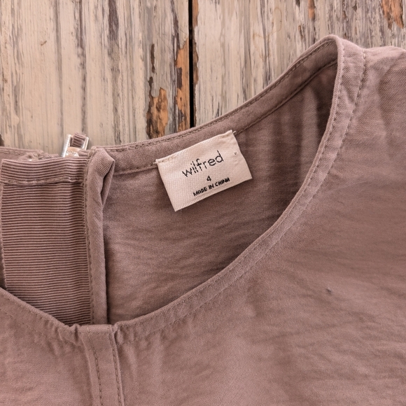 Aritzia Wilfred Henrietta Ruched Blouse Taupe Women's 4 - Picture 5 of 8